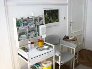 Praxisschrank